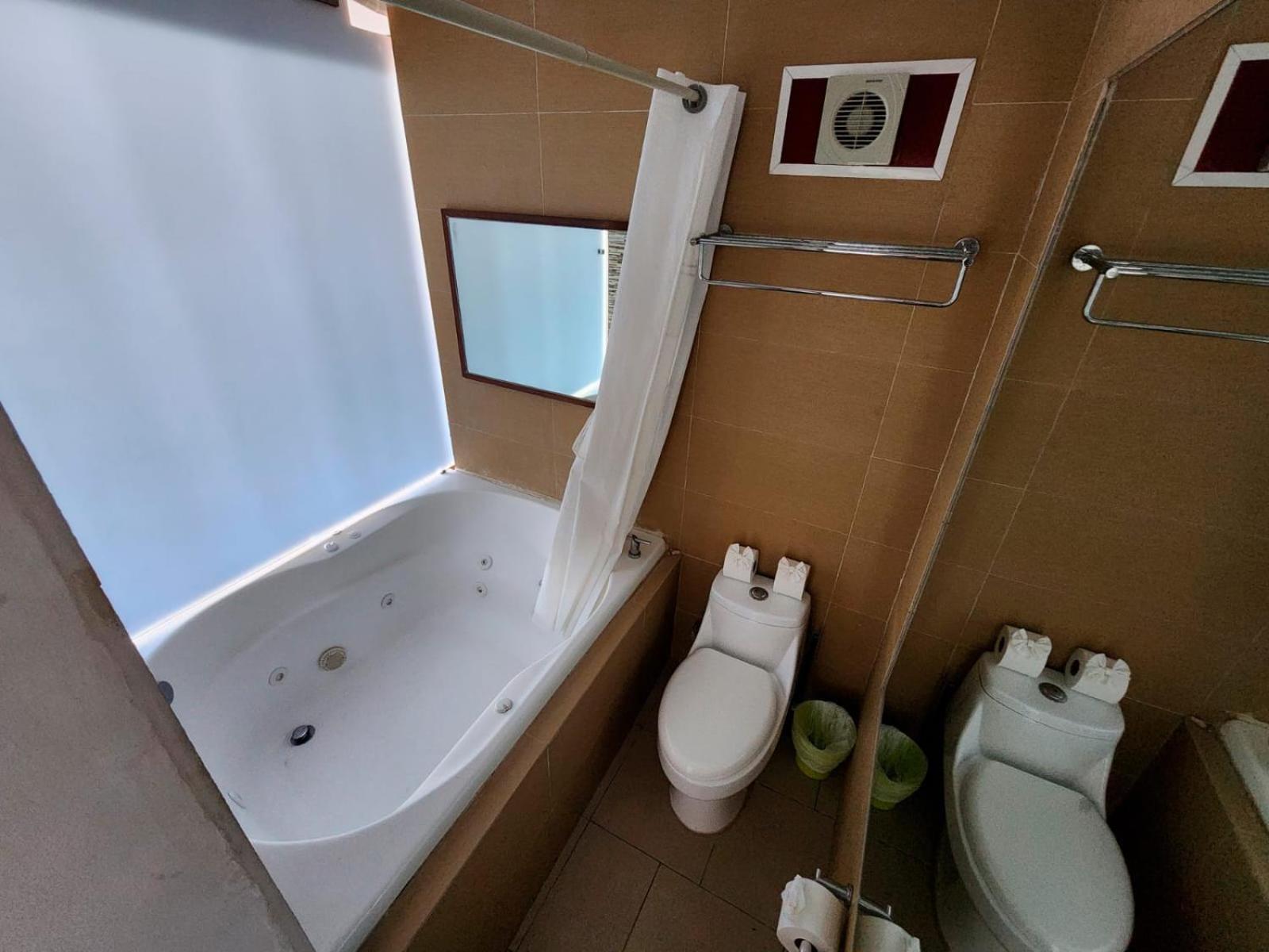 Beachfront Apartments קנקון מראה חיצוני תמונה