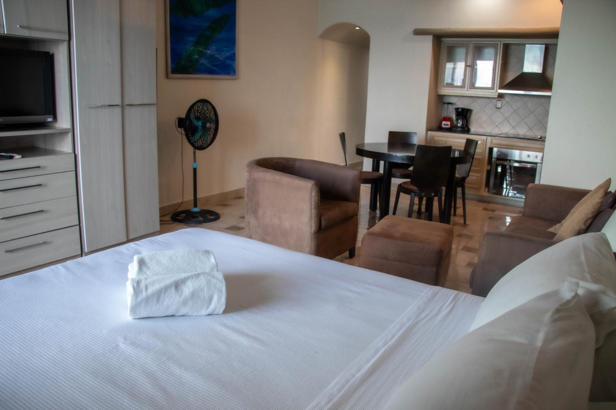 Beachfront Apartments קנקון חדר תמונה
