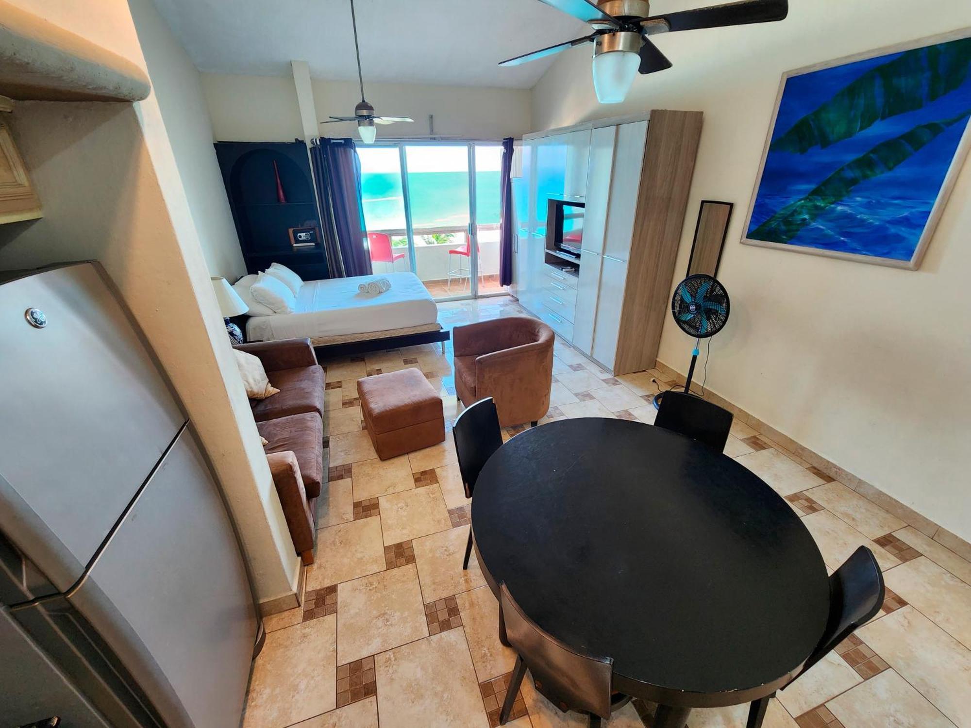 Beachfront Apartments קנקון חדר תמונה