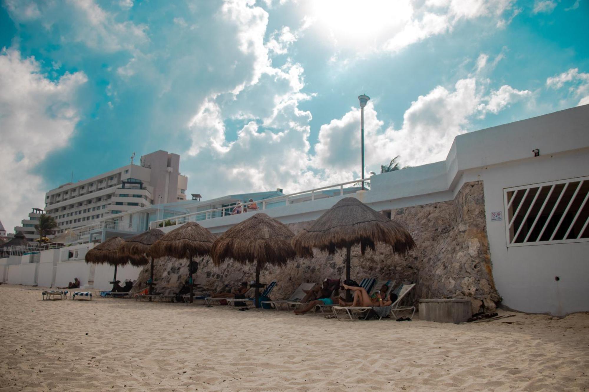Beachfront Apartments קנקון מראה חיצוני תמונה